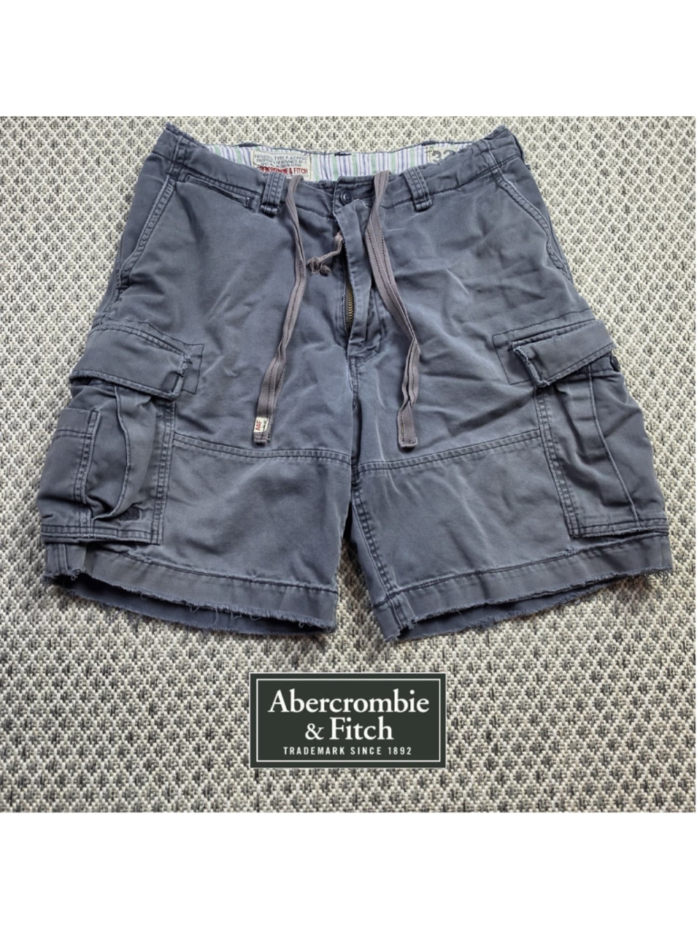 VTG Y2K Abercrombie & Fitch Paratrooper Military Cargo Shorts 33 Gray Distressed